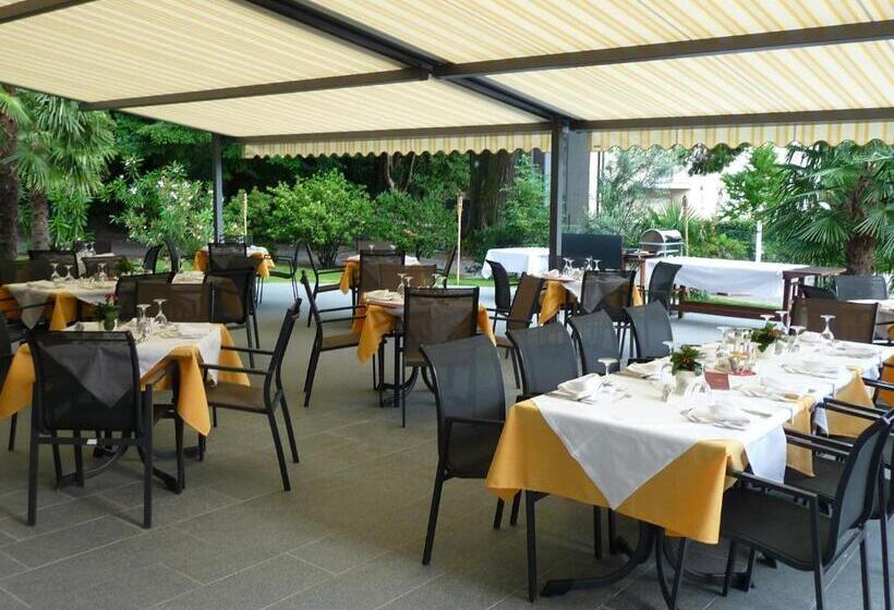 בית מלון כפרי Filipinum