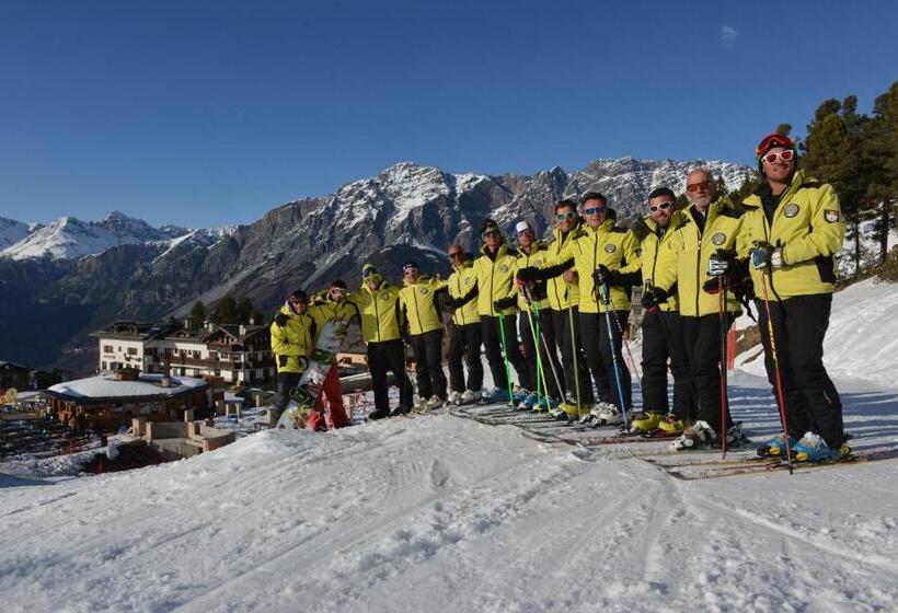 בית מלון כפרי Gallo Cedrone