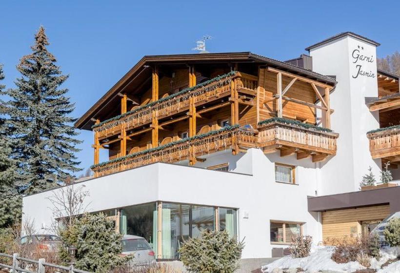 ホテル Garni Jasmin