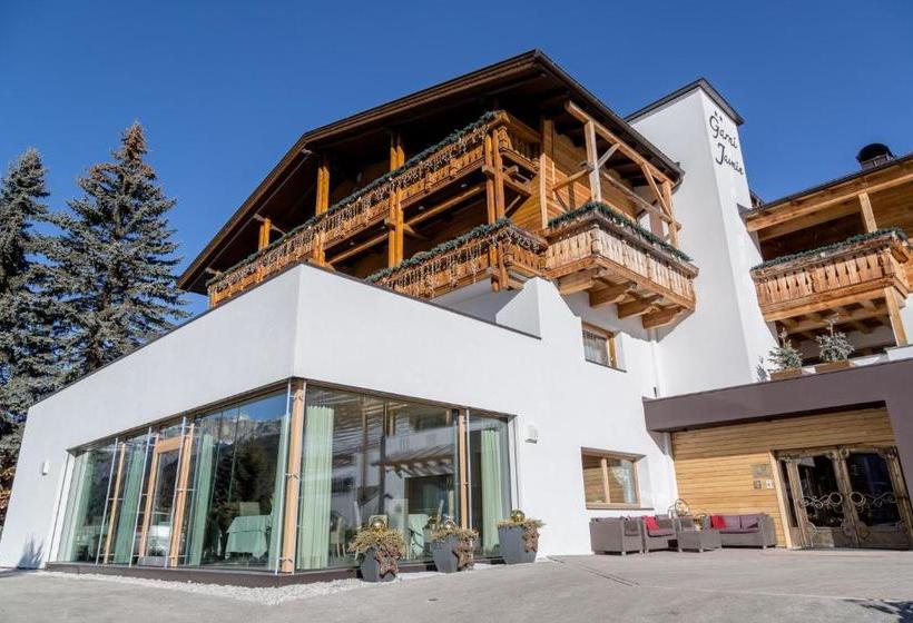 ホテル Garni Jasmin