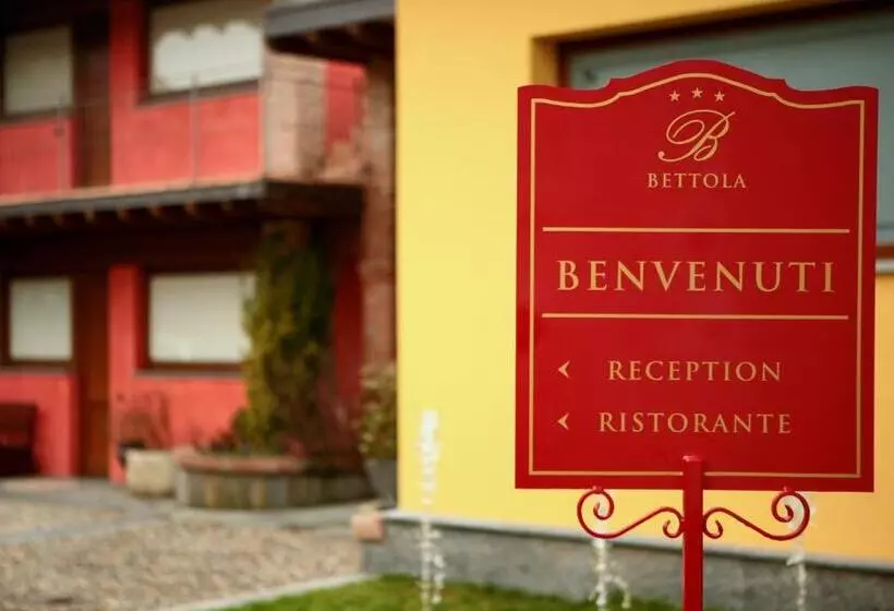 ホテル Ristorante La Bettola