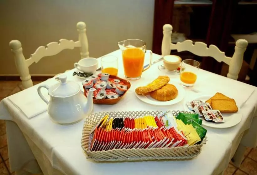 ホテル Ristorante La Bettola