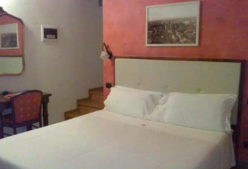 ホテル Ristorante La Bettola