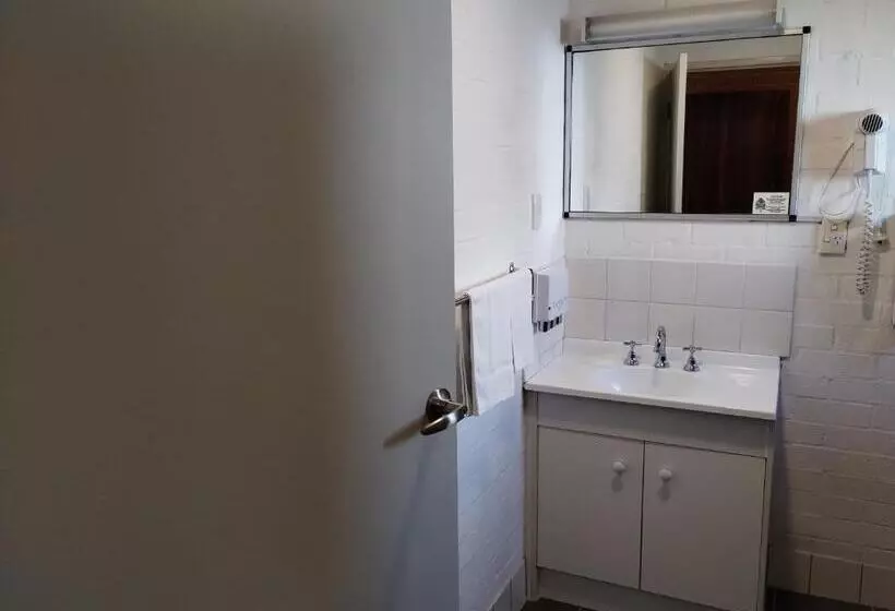 Junction Motel Wagga