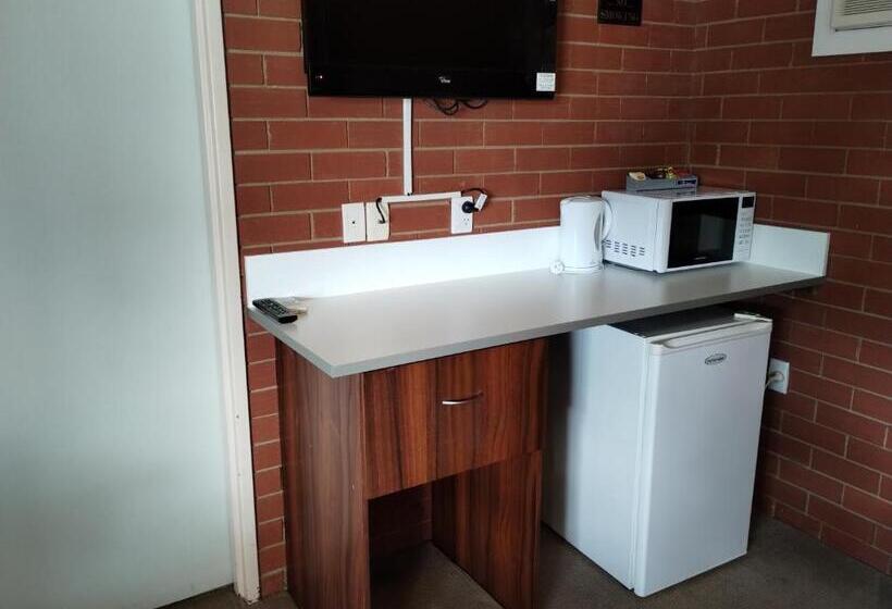 Junction Motel Wagga