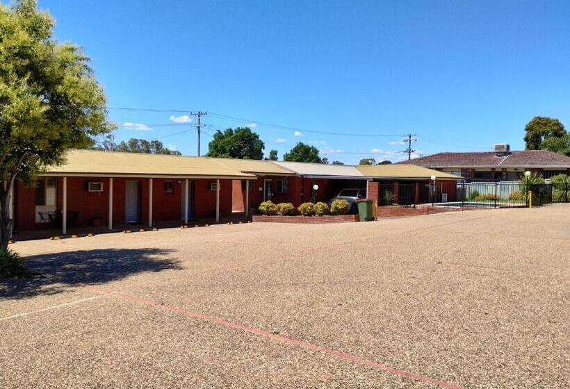 Junction Motel Wagga