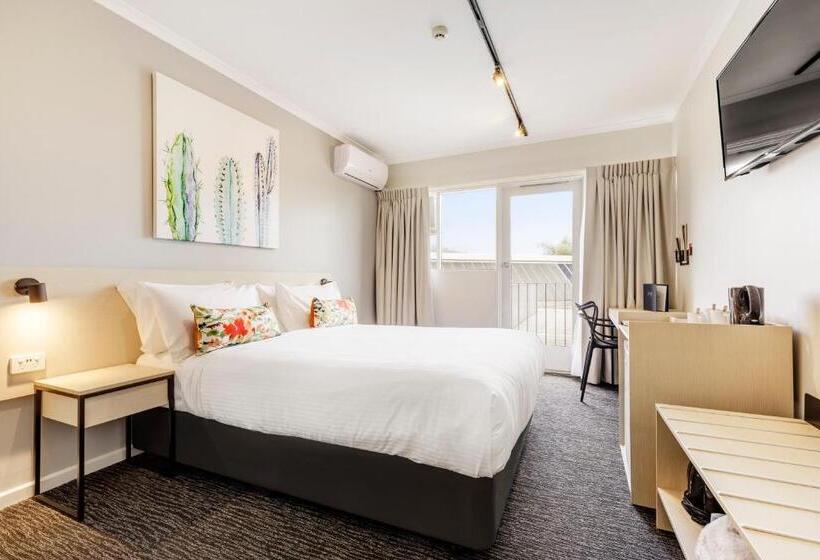 مُتل Nightcap At Findon