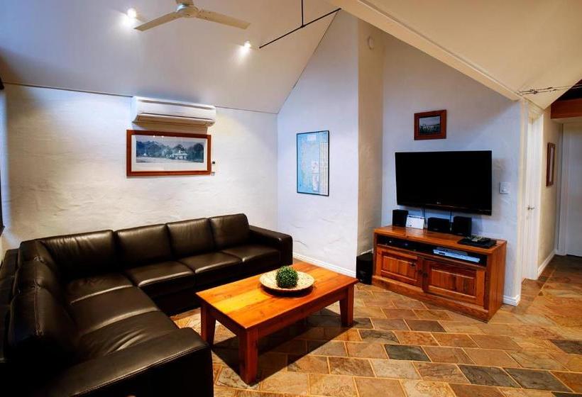 منتجع Whalers Cove Villas