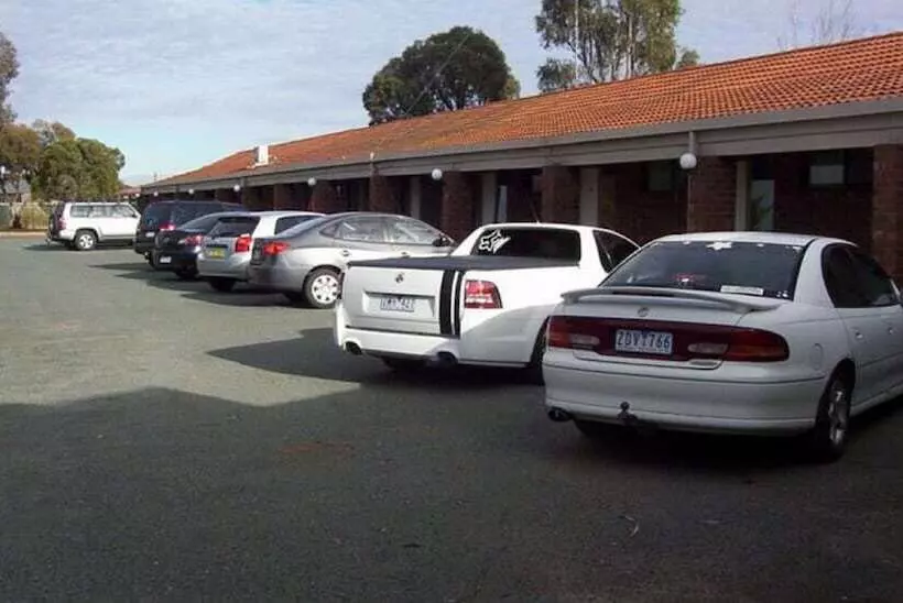 Rivergum Motel