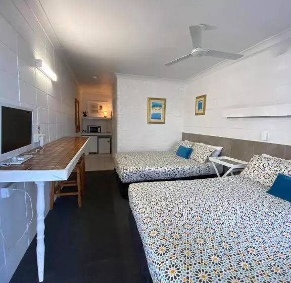 Surf Street Motel