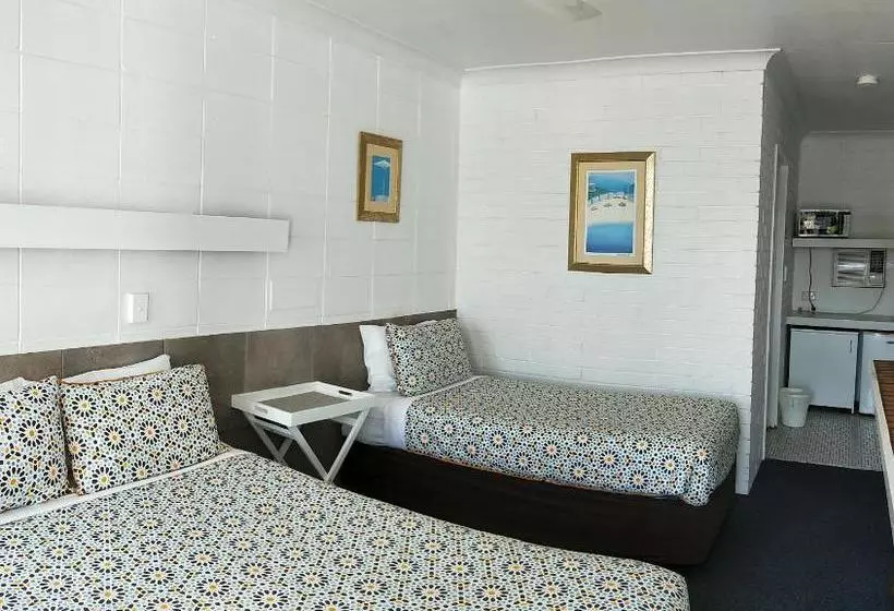 Surf Street Motel
