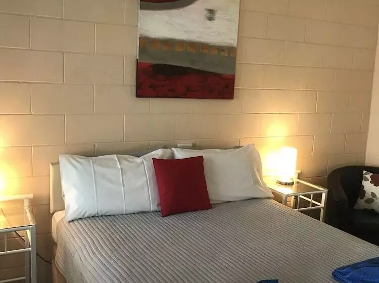 Tramway Motel