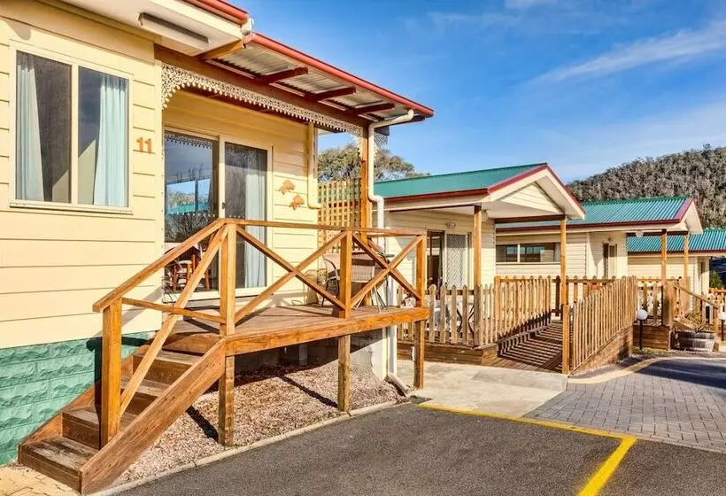 Wintersun Gardens Motel
