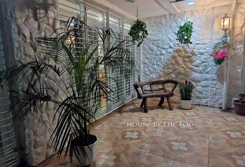 ベッドアンドブレックファースト House By The Fog  Suite Room