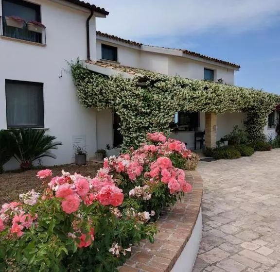 Aamiaismajoitus (B&B) Le Casette Di Giò