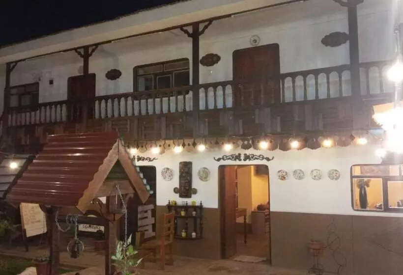 Casablanca Hotel Restobar