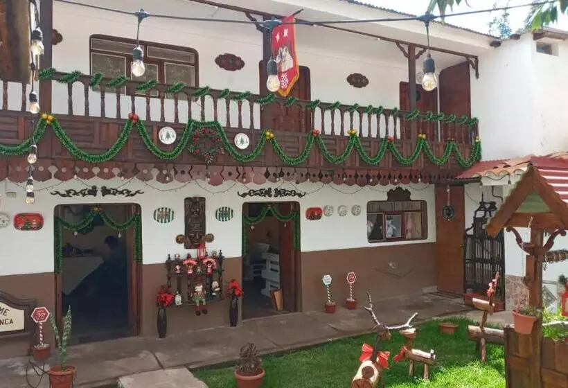 Casablanca Hotel Restobar