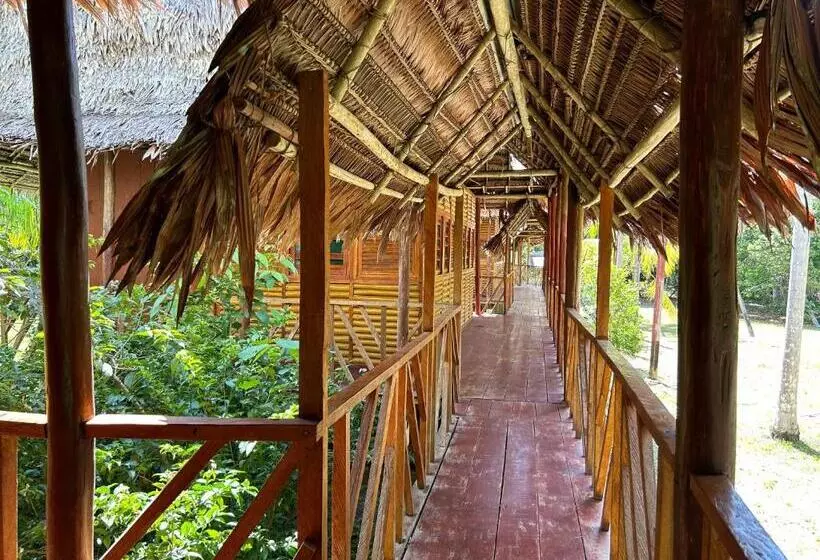 ホテル Chamisal Jungle
