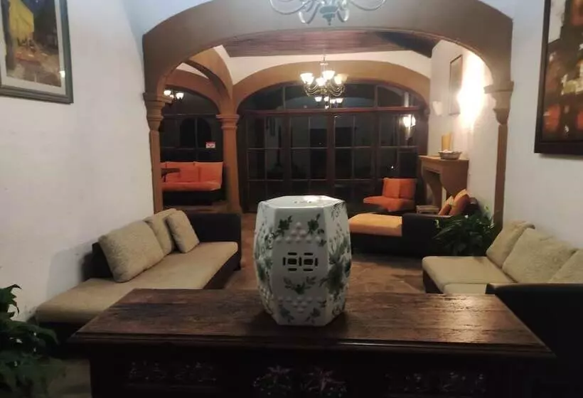 Cuernavaca Eden Hotel Boutique Doble