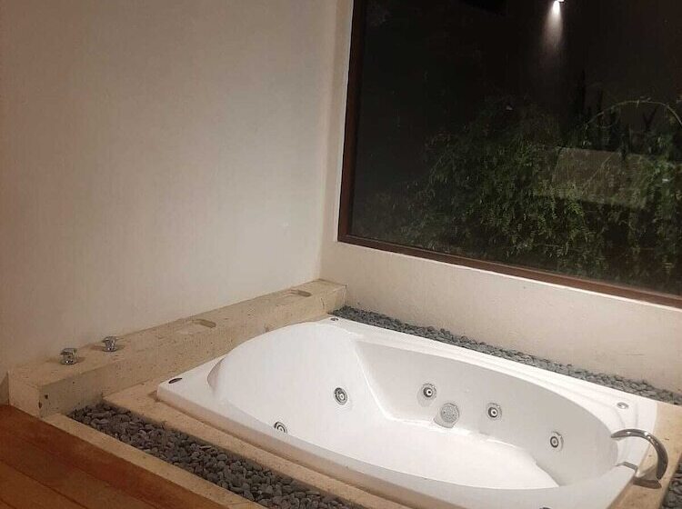 Cuernavaca Eden Hotel Boutique Doble