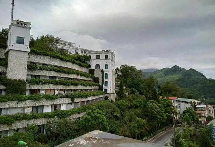 هتل Sunshineview Sapa