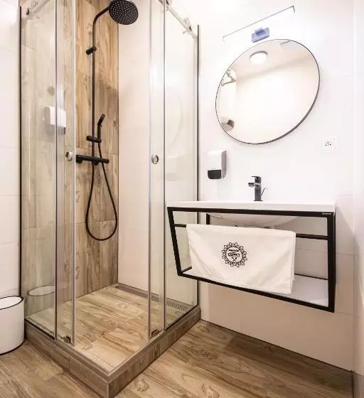 Majatalo Penzión Esprit