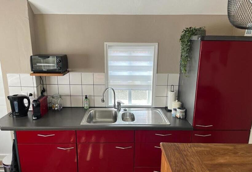 צימר T Pothuuske