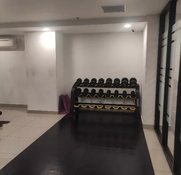 Hotelli Capital O 93854 Apartemen Sayana By Sentra Jaya