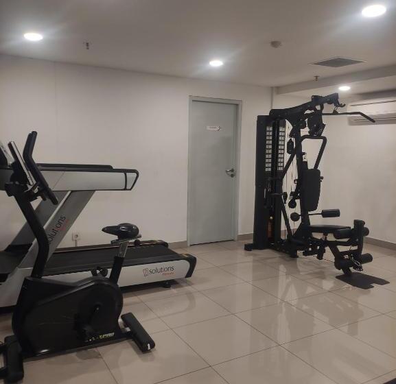 Szálloda Capital O 93854 Apartemen Sayana By Sentra Jaya