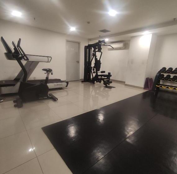 Szálloda Capital O 93854 Apartemen Sayana By Sentra Jaya