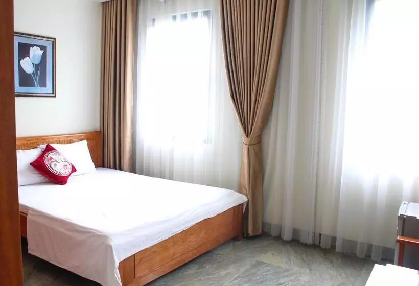 هتل Lan Tường