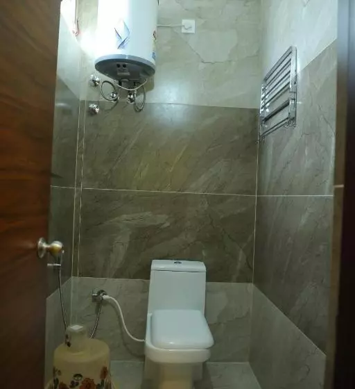 Hotelli Roi Inn