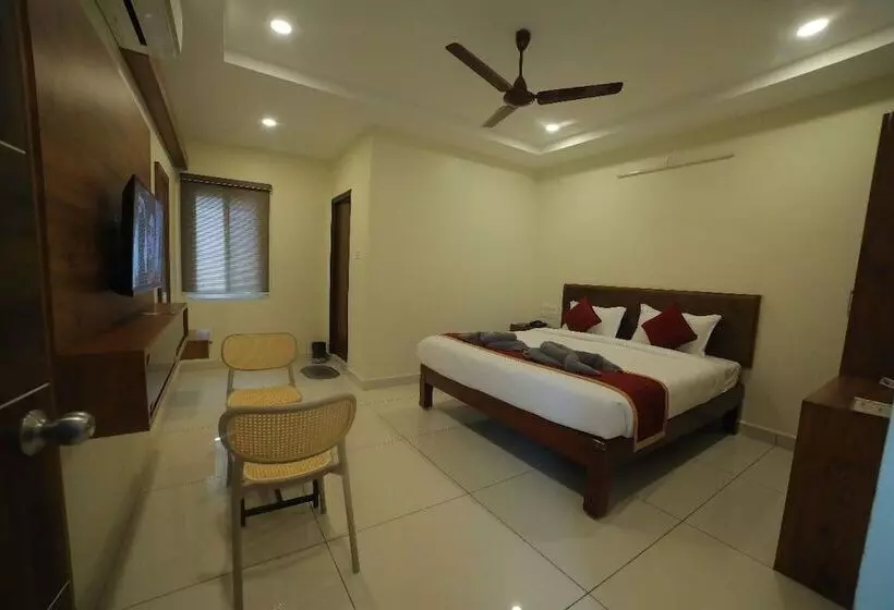 Hotelli Roi Inn