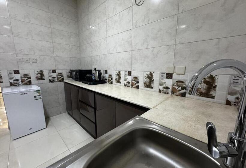 Hotel Rose Holiday Yanbu روز هوليداي ينبع