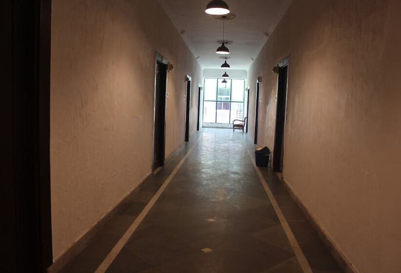 Hotell Shree Chitra Residency By Grb