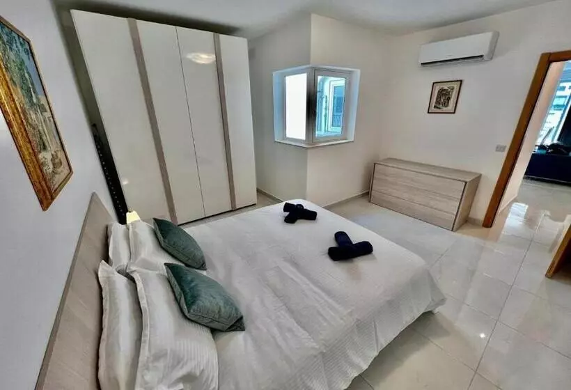 Msida Central Suites