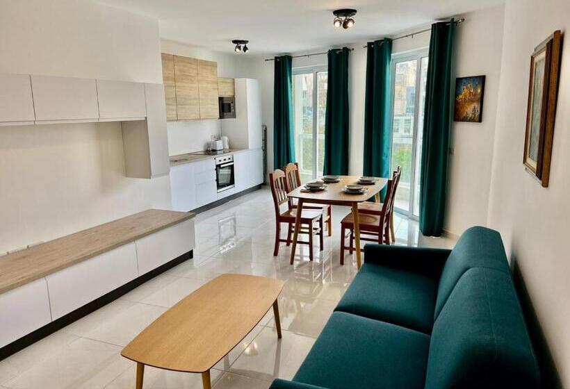 Msida Central Suites