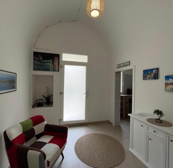 پانسیون Dimora Lara