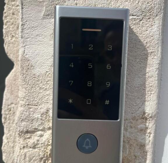 پانسیون Dimora Lara