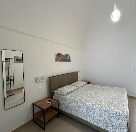 پانسیون Dimora Lara