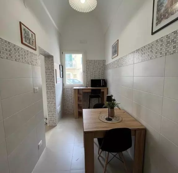 پانسیون Dimora Lara