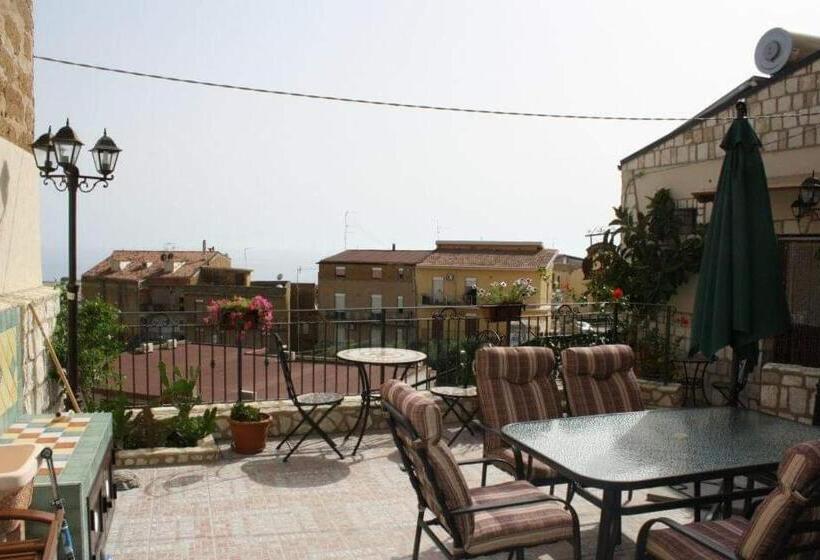 Bed And Breakfast Don Angelo Miramare