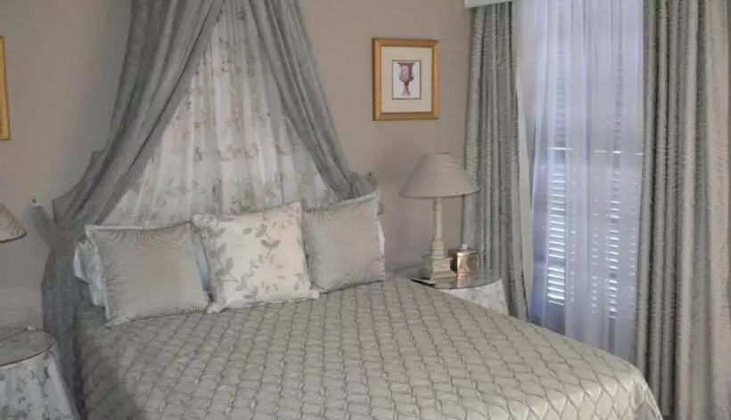 ベッドアンドブレックファースト Leeuwenhof Country Lodge & Garden Spa