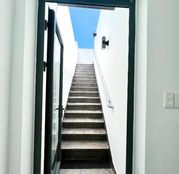 تختخواب و صبحانه Luxury Villa 01   Relax   Fun   Near Vung Tau