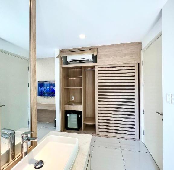 تختخواب و صبحانه Luxury Villa 01   Relax   Fun   Near Vung Tau