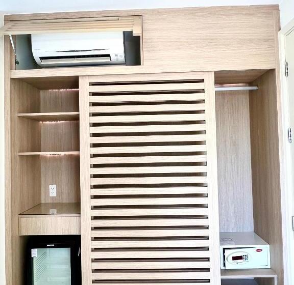 تختخواب و صبحانه Luxury Villa 01   Relax   Fun   Near Vung Tau