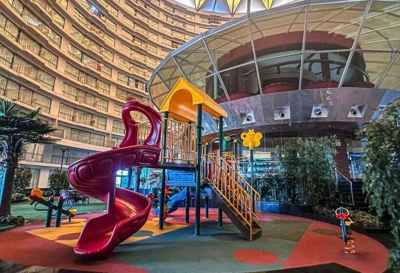 בית מלון כפרי Ambition Studio Apartment At Rajhans Belliza