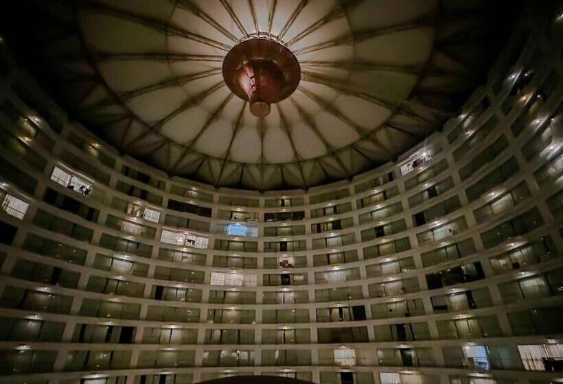 בית מלון כפרי Ambition Studio Apartment At Rajhans Belliza