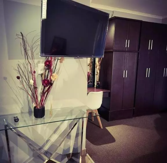 ホテル Bains Game Lodge Sky S Overnight