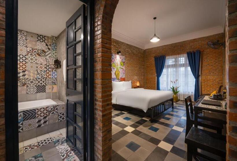 Calm House 3 Boutique Hotel Hoi An